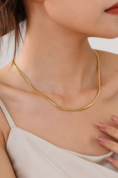 STAINLESS STEEL WATERPROOF TARNISH FREE NECKLACE BOX: Gold