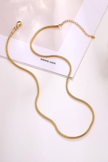 STAINLESS STEEL WATERPROOF TARNISH FREE NECKLACE BOX: Gold