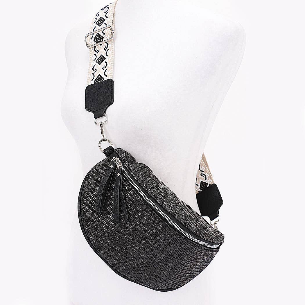 Faux Leather Wicker Crossbody Bag Belt: Black