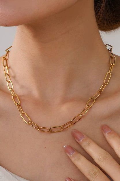 STAINLESS STEEL WATERPROOF TARNISH FREE NECKLACE BOX: Gold