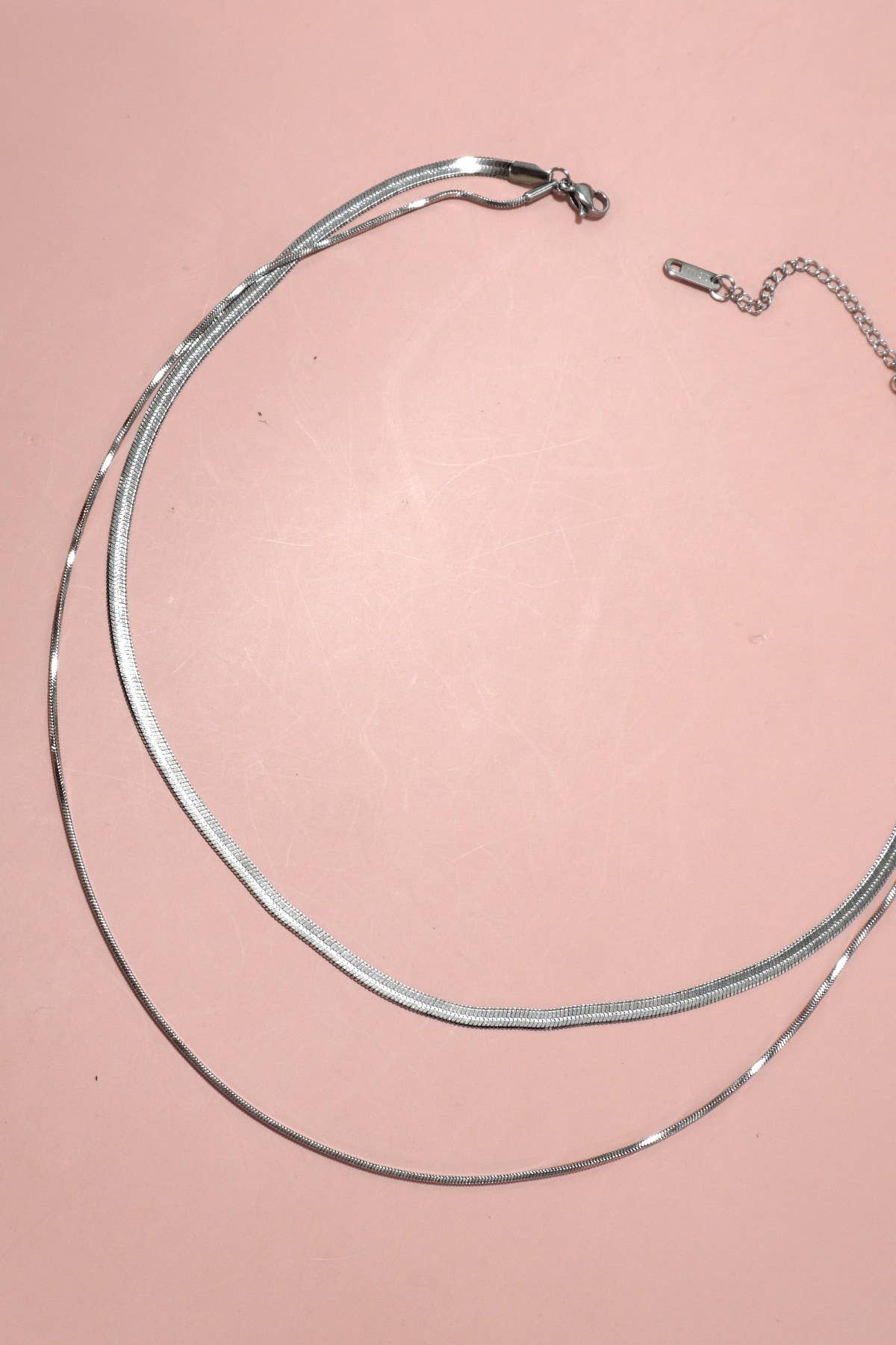 STAINLESS STEEL TARNISH FREE MULTI LAYER NECKLACE: GOLD