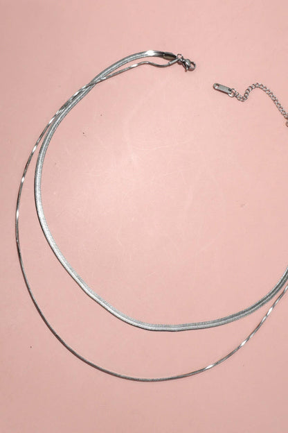 STAINLESS STEEL TARNISH FREE  MULTI LAYER NECKLACE: Silver