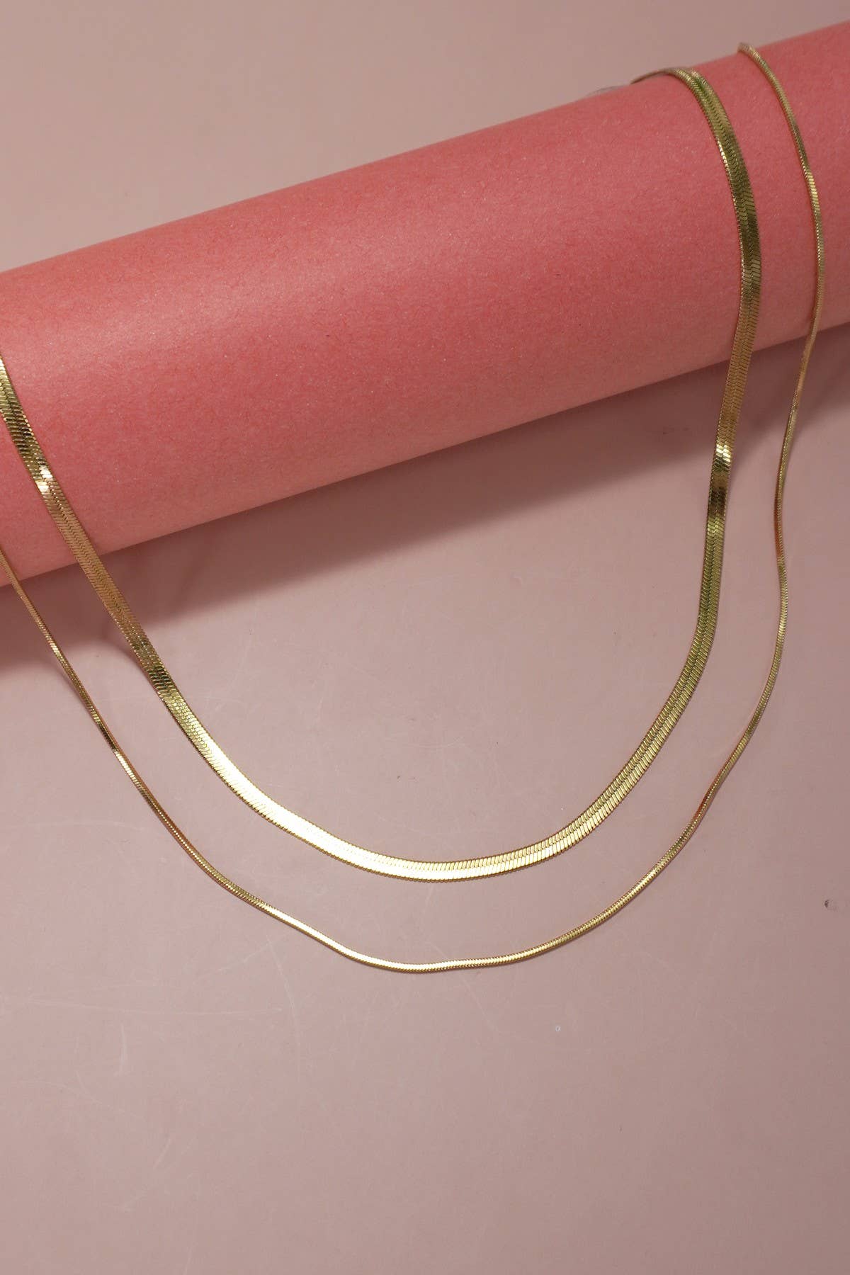 STAINLESS STEEL TARNISH FREE MULTI LAYER NECKLACE: GOLD