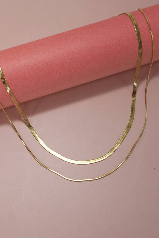 STAINLESS STEEL TARNISH FREE MULTI LAYER NECKLACE: GOLD